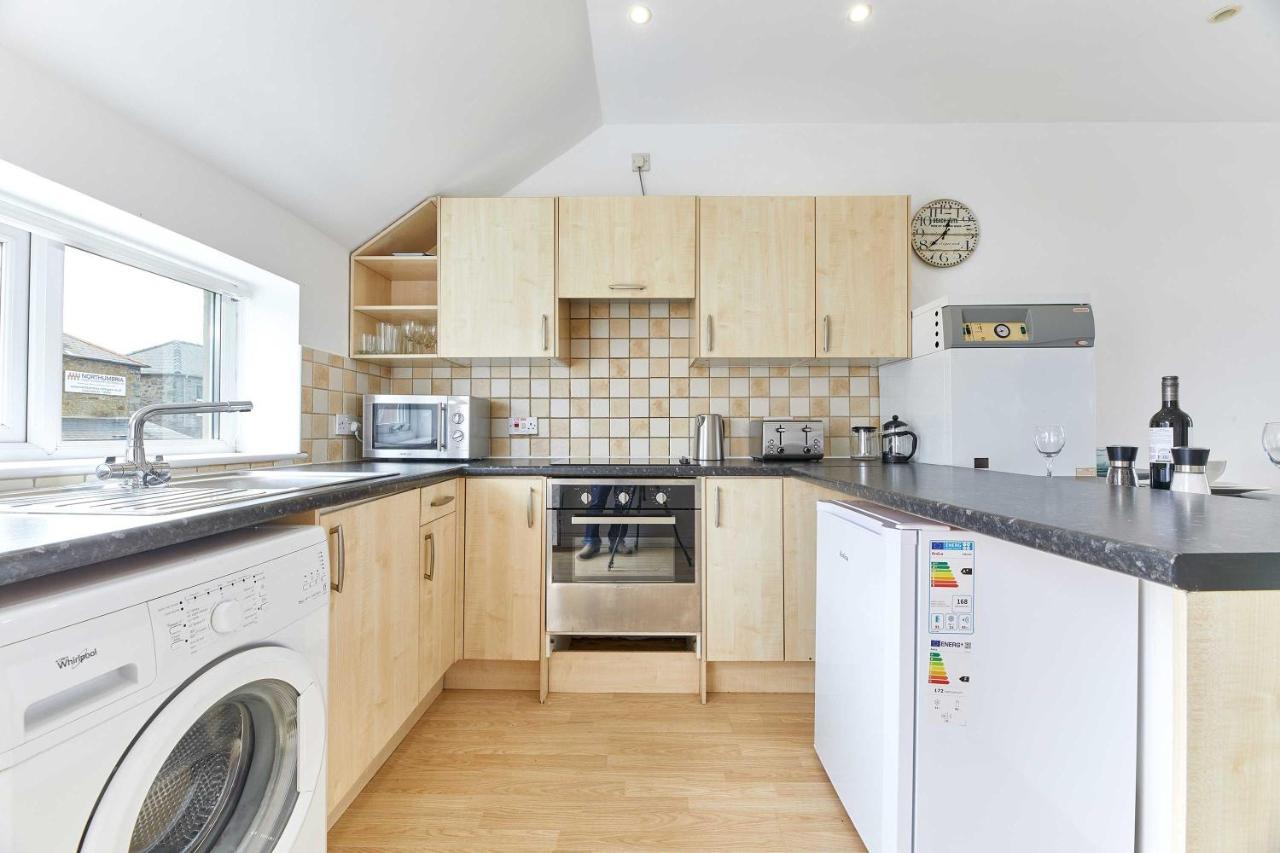 Host & Stay - Main Street Apartments Seahouses Exterior photo