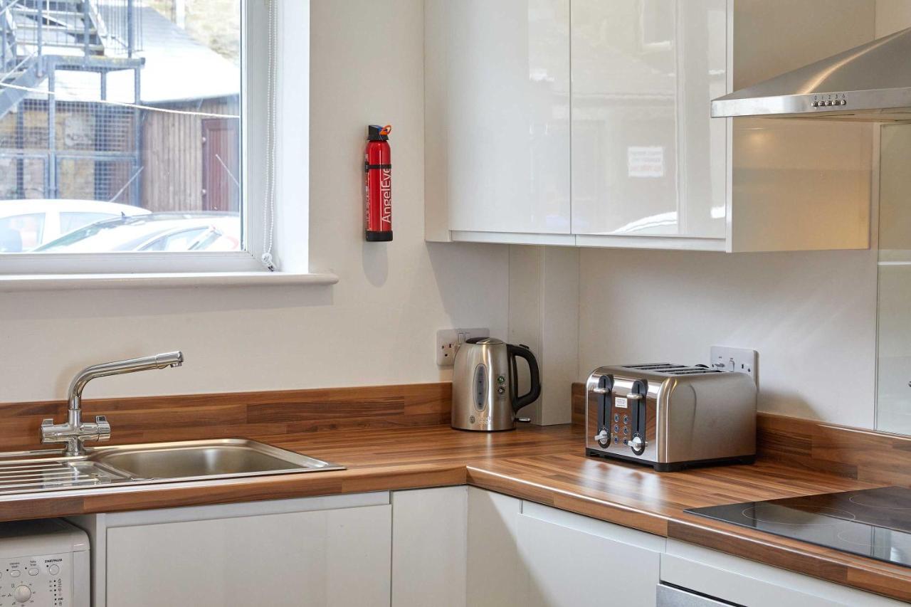 Host & Stay - Main Street Apartments Seahouses Room photo