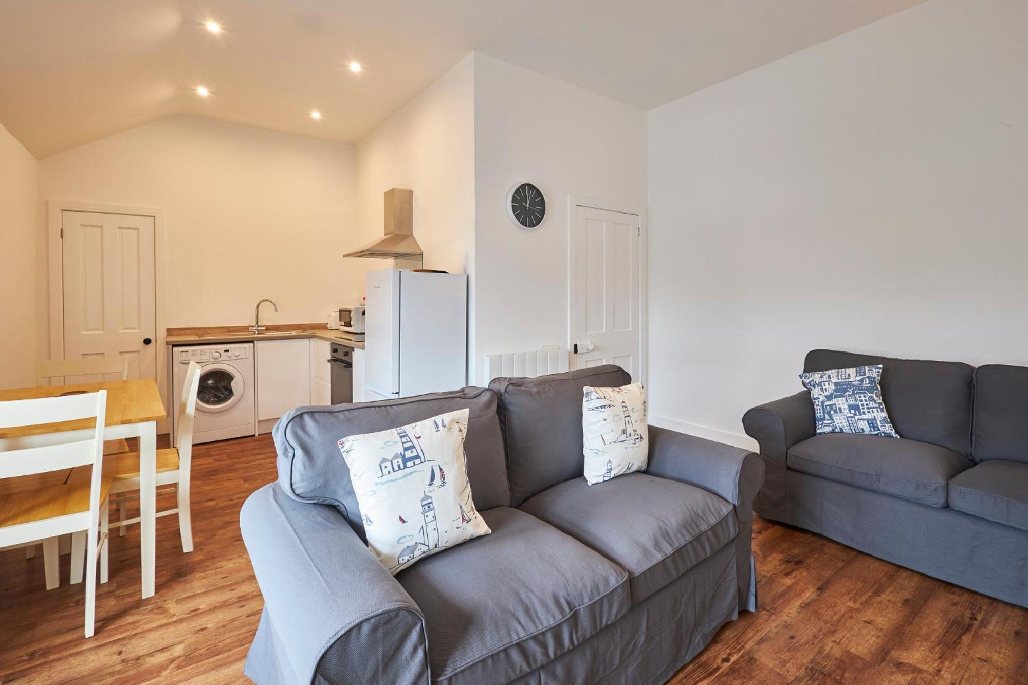 Host & Stay - Main Street Apartments Seahouses Exterior photo