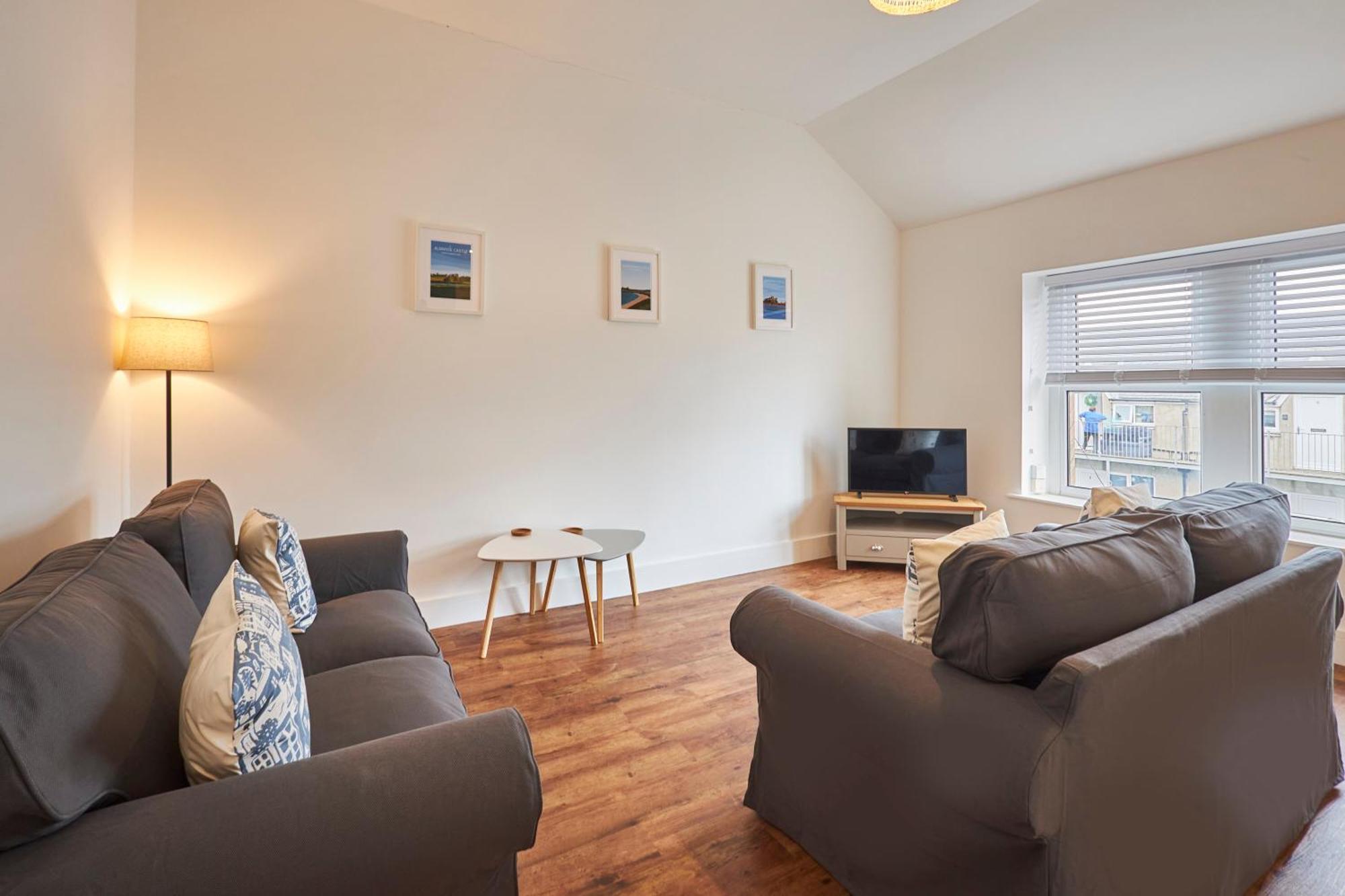 Host & Stay - Main Street Apartments Seahouses Exterior photo